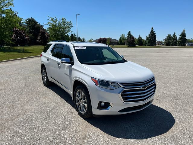 Used 2021 Chevrolet Traverse Premier AWD/4WD image 3