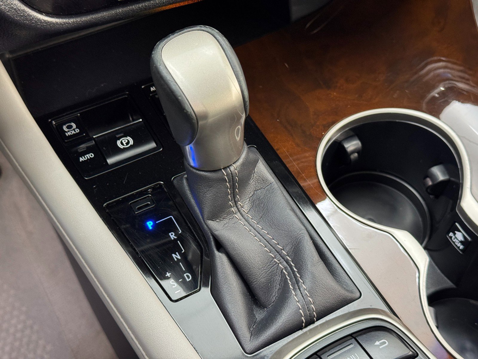 Used 2016 Lexus RX 350 Premium w/ Premium Package image 30