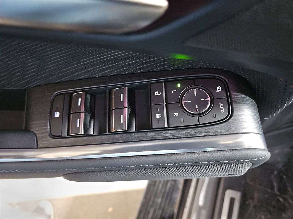 Used 2024 Lexus GX 550 image 30