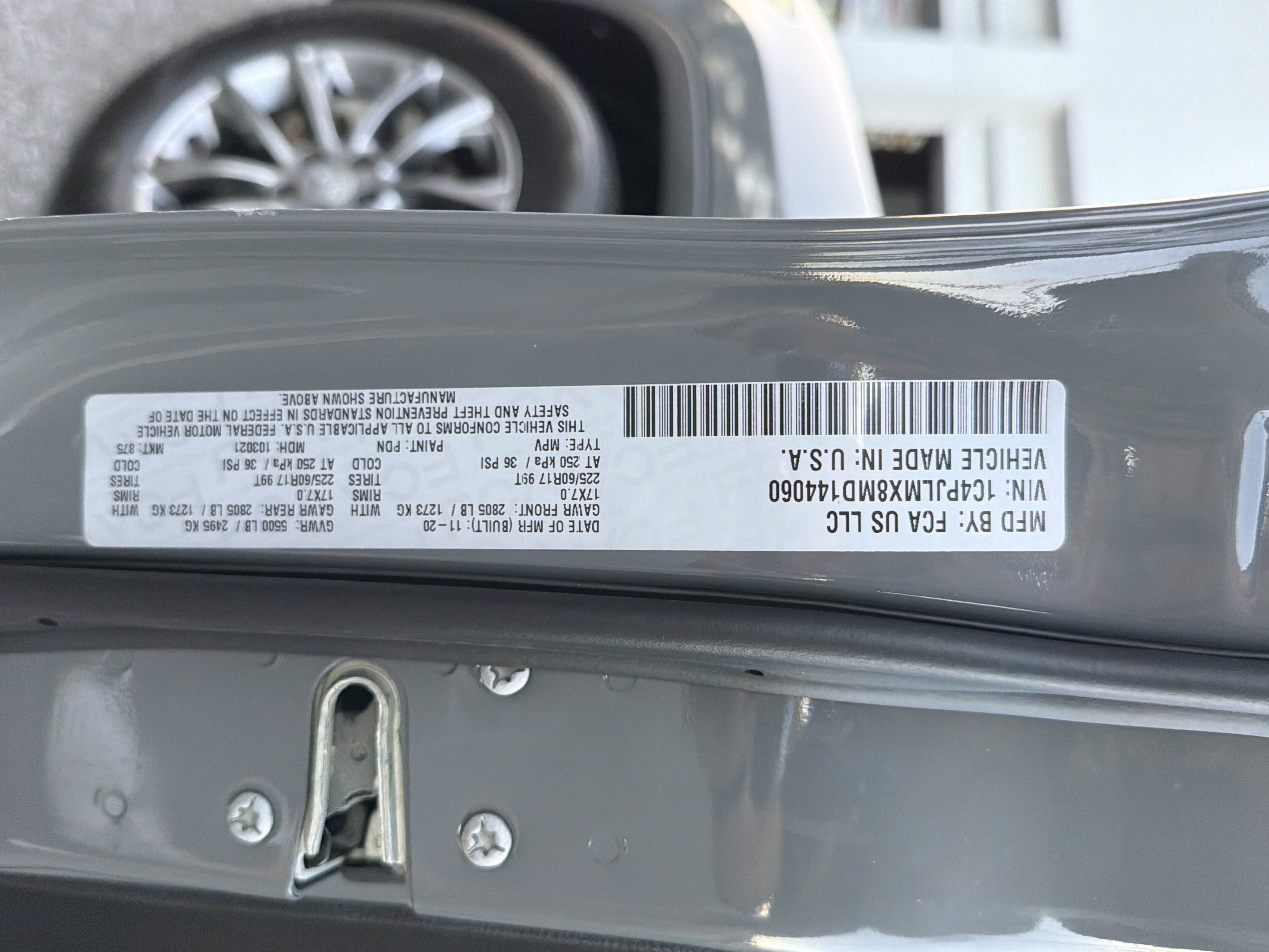 Used 2021 Jeep Cherokee Latitude Lux w/ Sun & Sound Group image 34