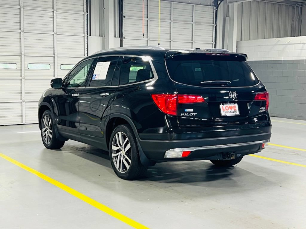 Used 2017 Honda Pilot Touring image 18