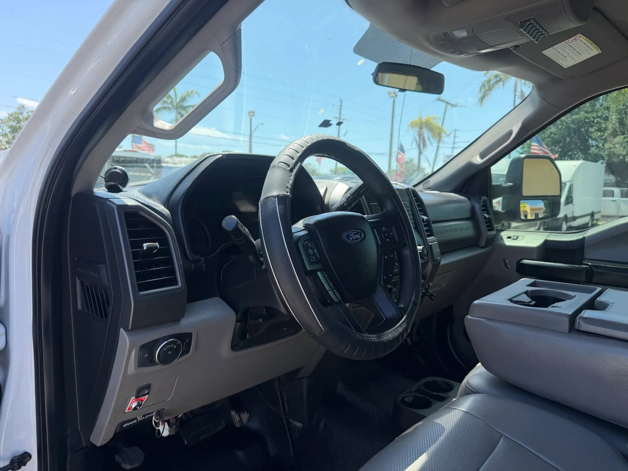 Used 2017 Ford F350 XL w/ Power Equipment Group AWD/4WD image 11