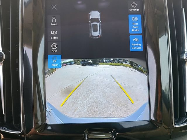 Used 2023 Volvo XC60 B5 Plus w/ Protection Package FWD image 16