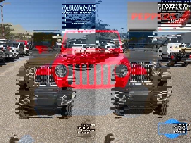 Used 2022 Jeep Wrangler Unlimited Sahara w/ LED Lighting Group image 5