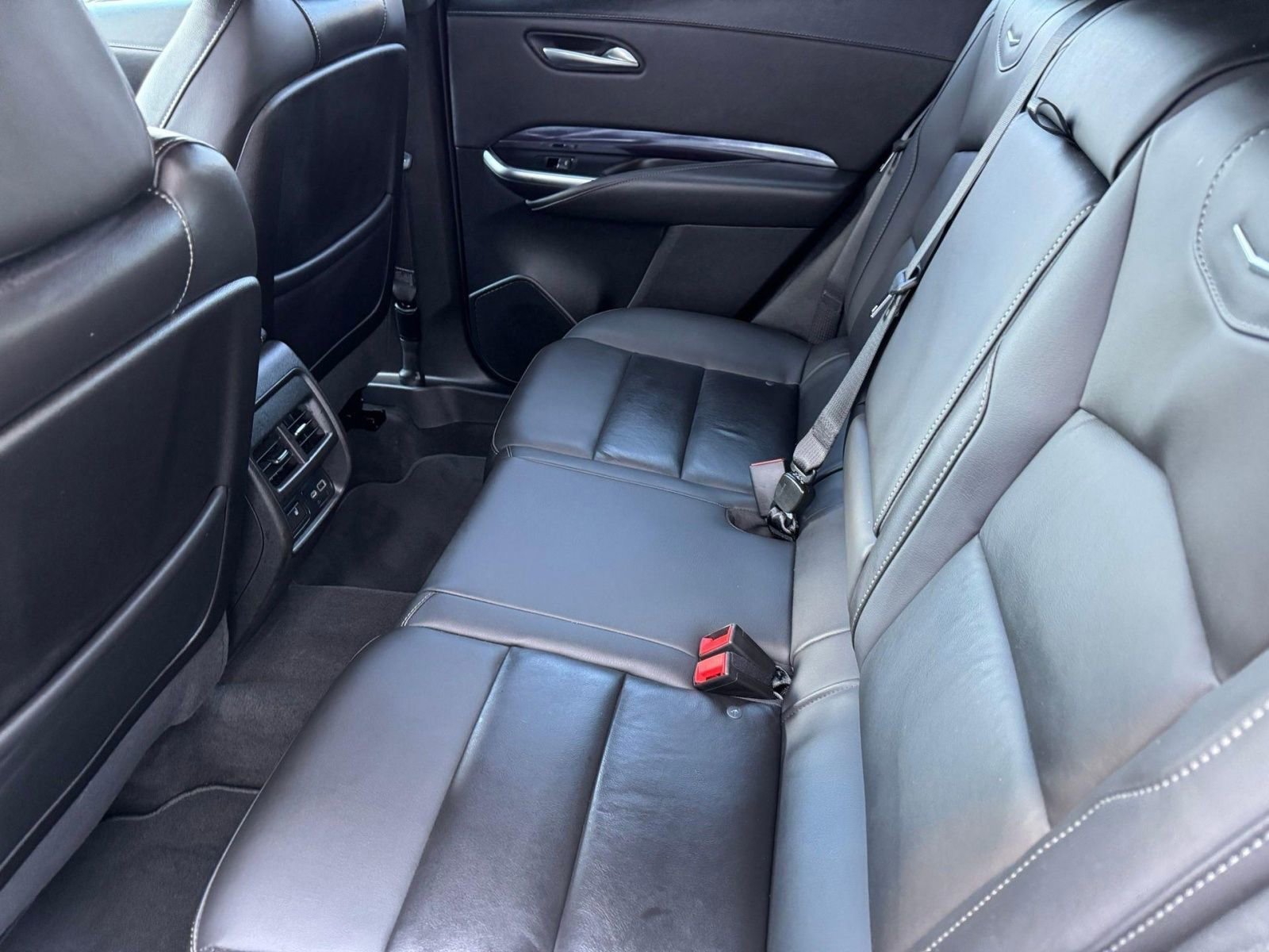 Used 2023 Cadillac XT4 Luxury w/ Driver Awareness Package image 15