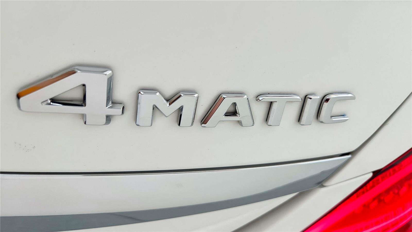 Used 2019 Mercedes-Benz C 300 4MATIC Sedan image 12