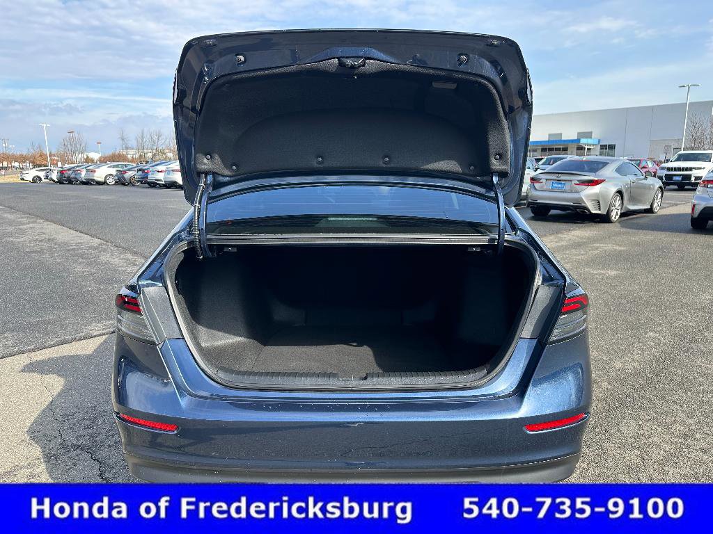 Certified 2025 Honda Accord SE image 37