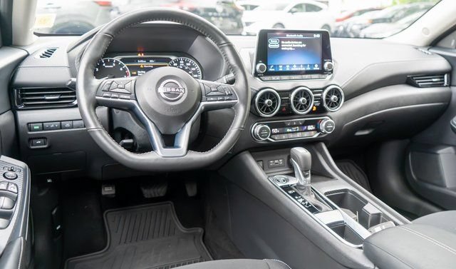 Used 2025 Nissan Sentra SV w/ All-Weather Package FWD image 13