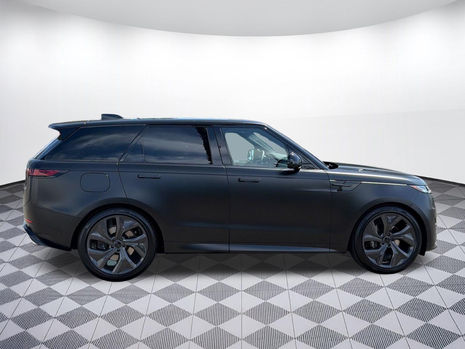 New 2026 Land Rover Range Rover Sport Autobiography AWD/4WD image 8