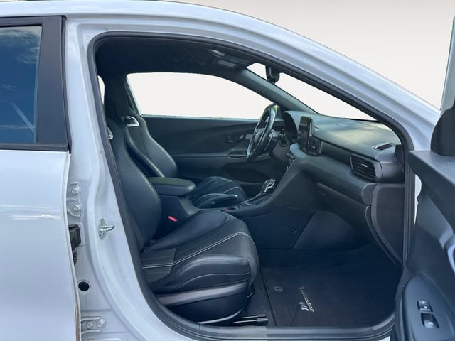Used 2022 Hyundai Veloster N FWD image 15