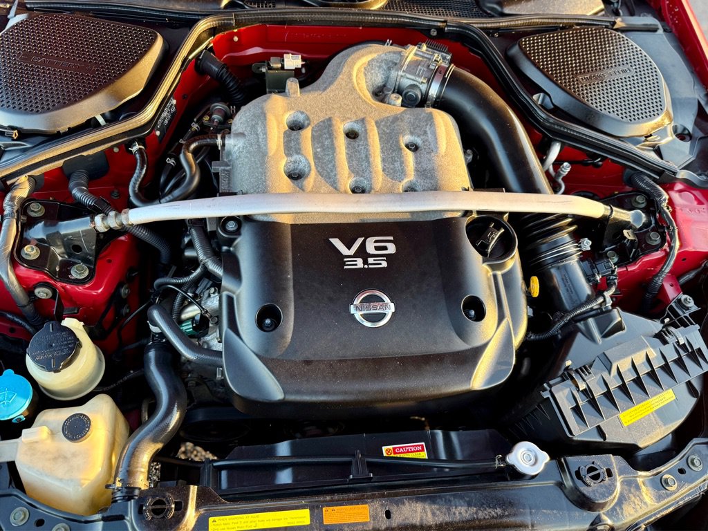 Used 2006 Nissan 350Z Grand Touring RWD image 18