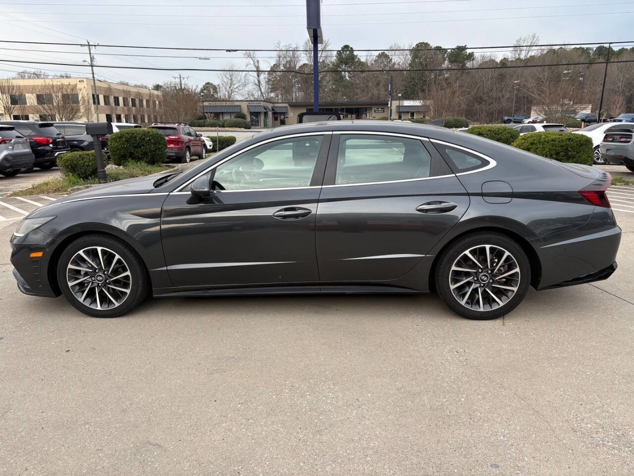 Used 2021 Hyundai Sonata Limited image 3