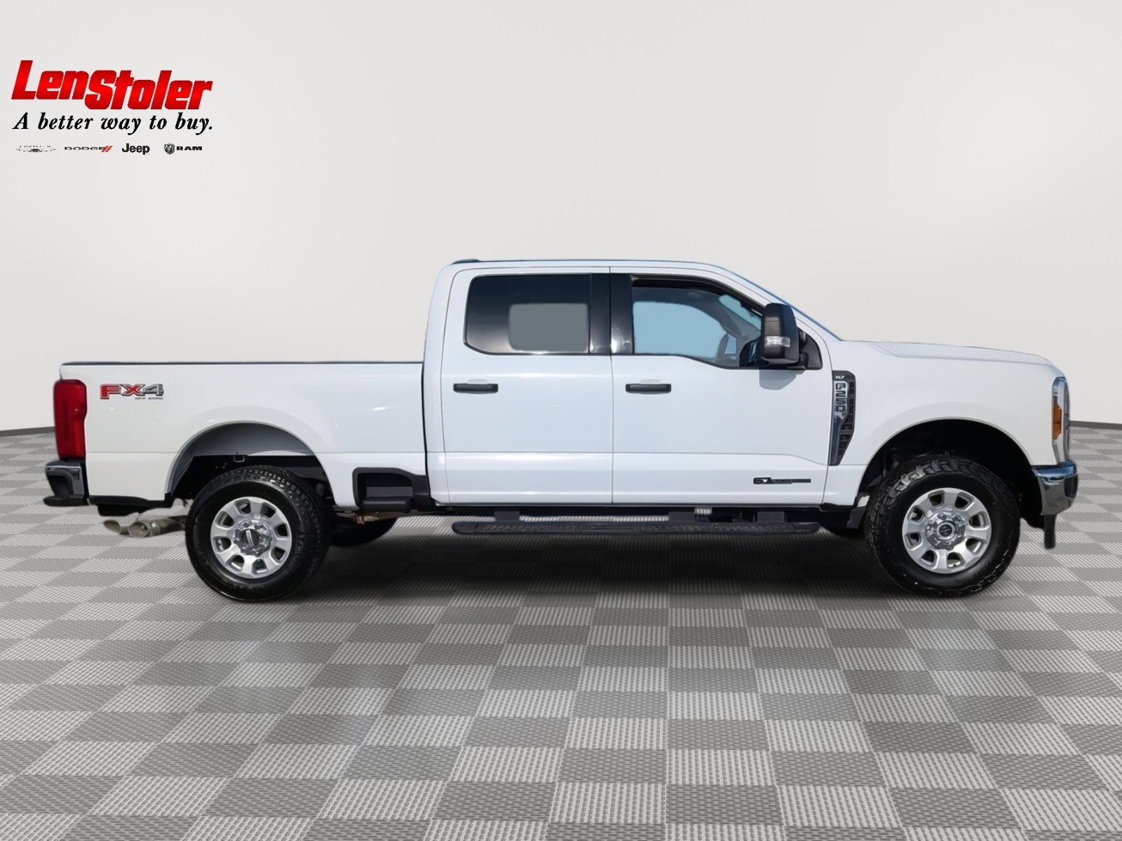 Used 2024 Ford F250 XLT w/ FX4 Off-Road Package image 6