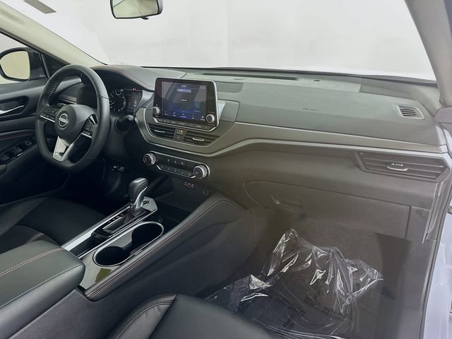 Certified 2023 Nissan Altima 2.5 SR FWD image 27