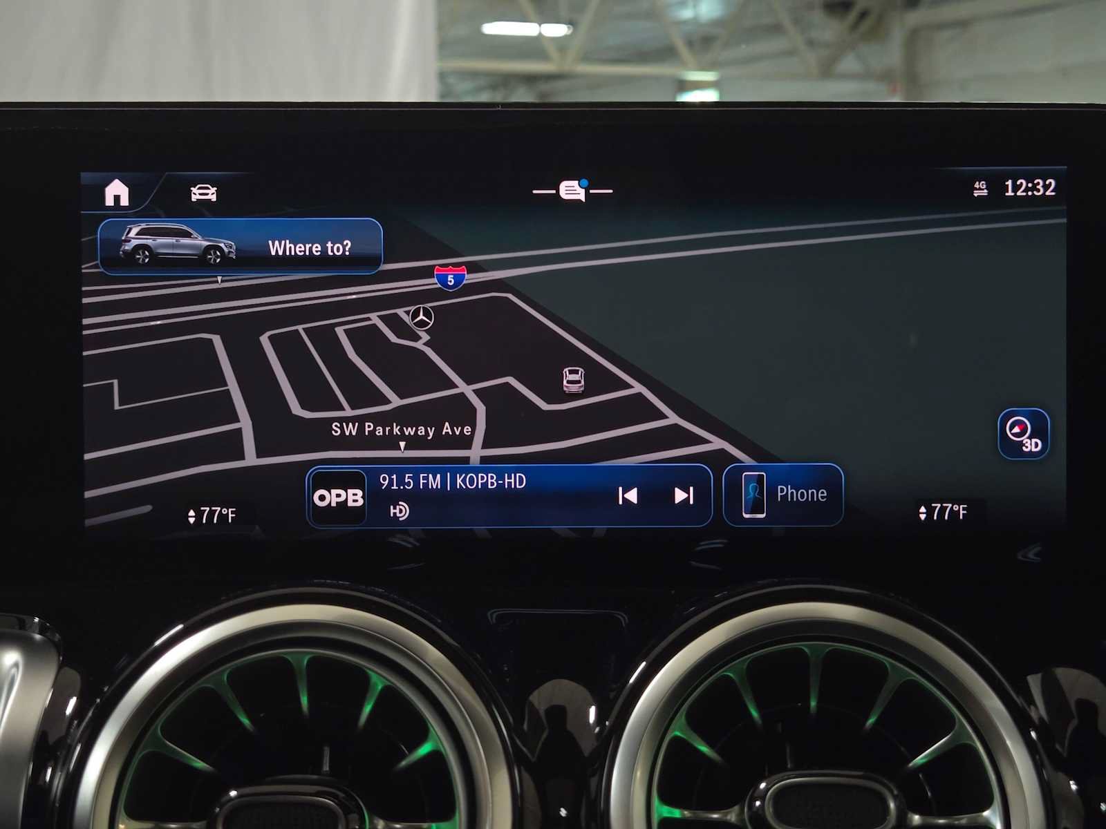 New 2026 Mercedes-Benz GLB 250 4MATIC image 29