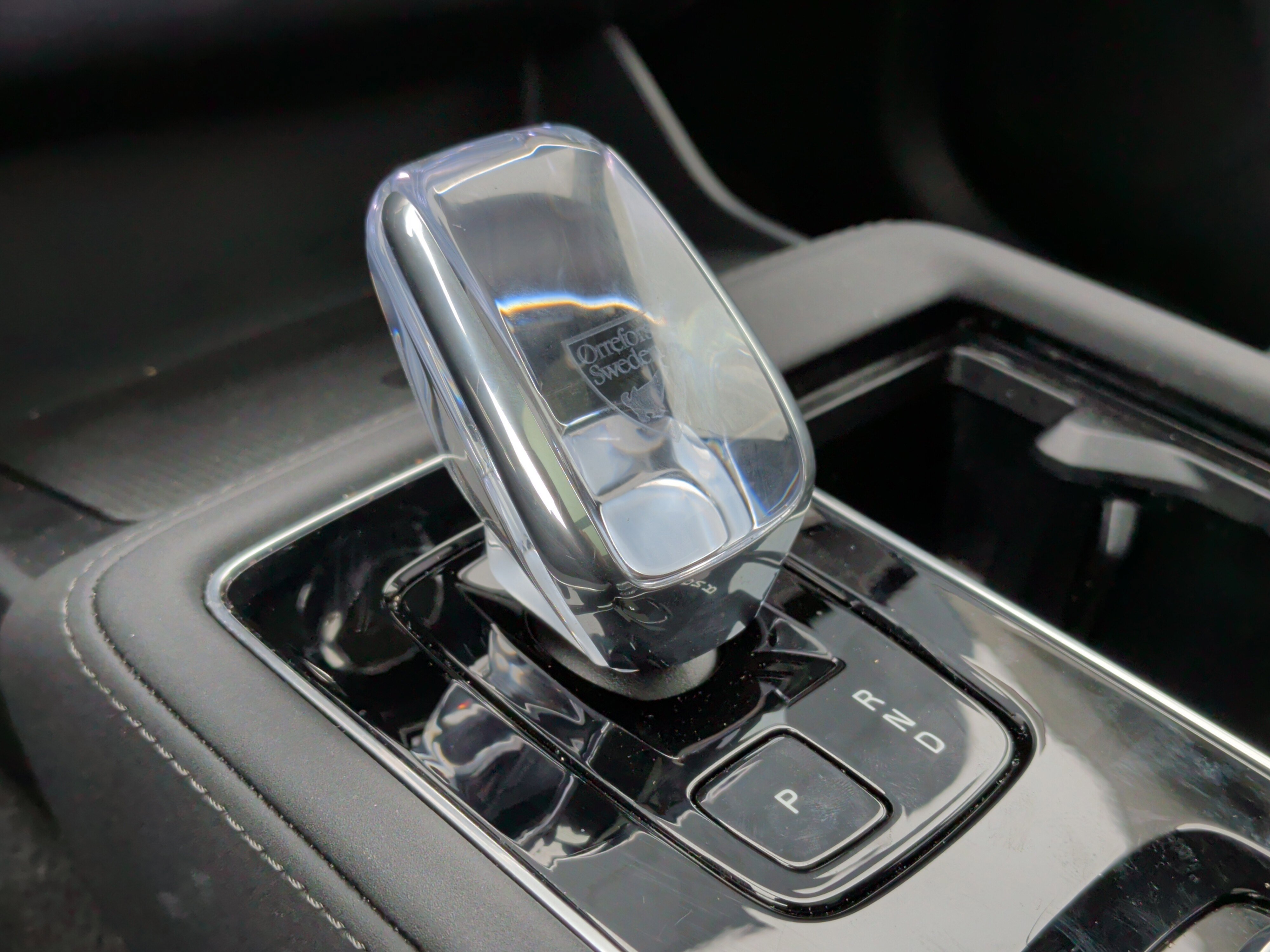 Used 2025 Volvo XC90 B6 Plus image 27