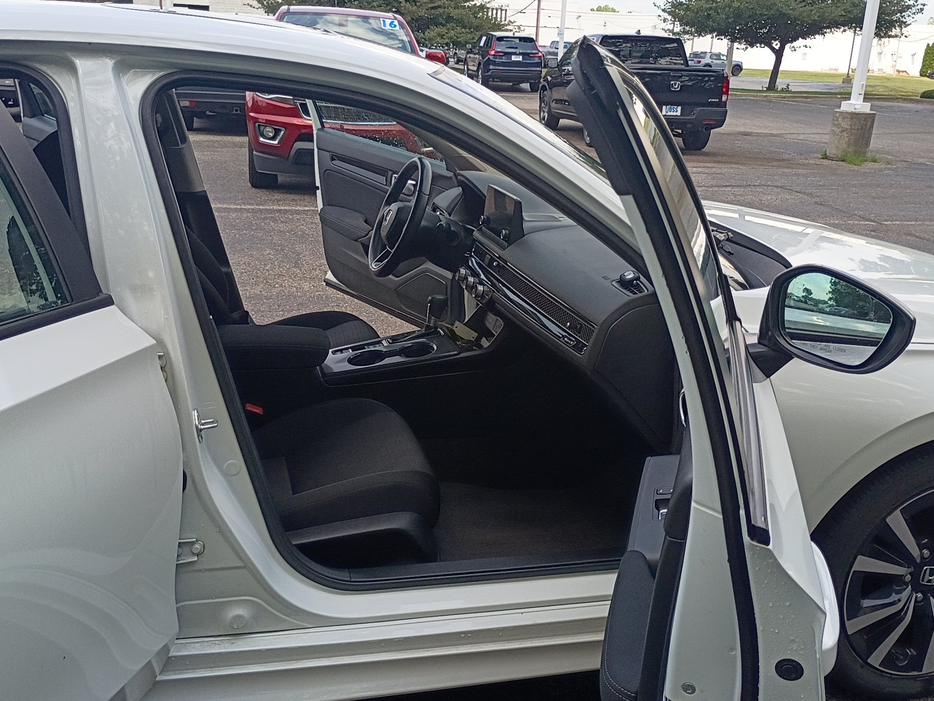 Used 2024 Honda Civic EX image 15