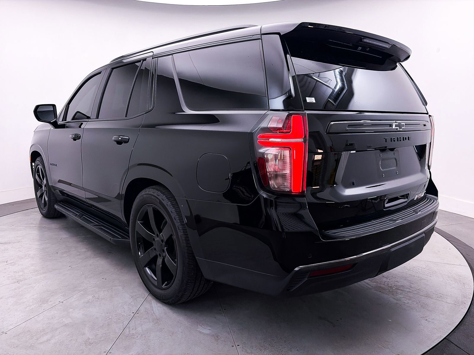 Used 2021 Chevrolet Tahoe RST RWD image 14