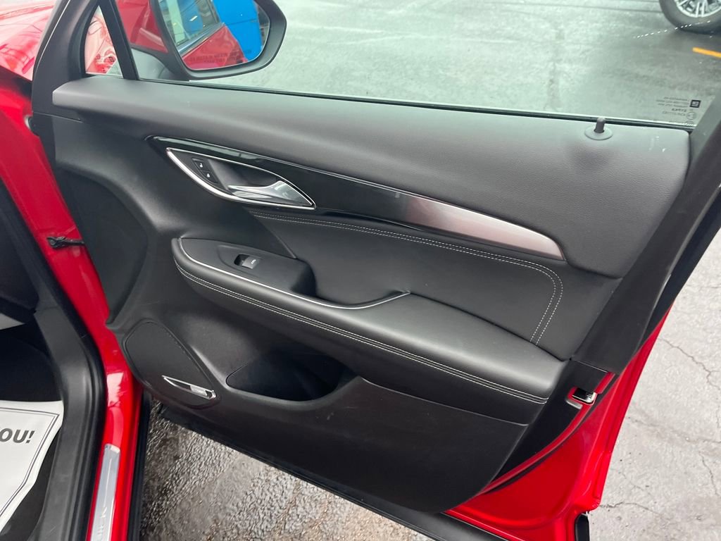 Used 2025 Buick Envision Preferred image 25