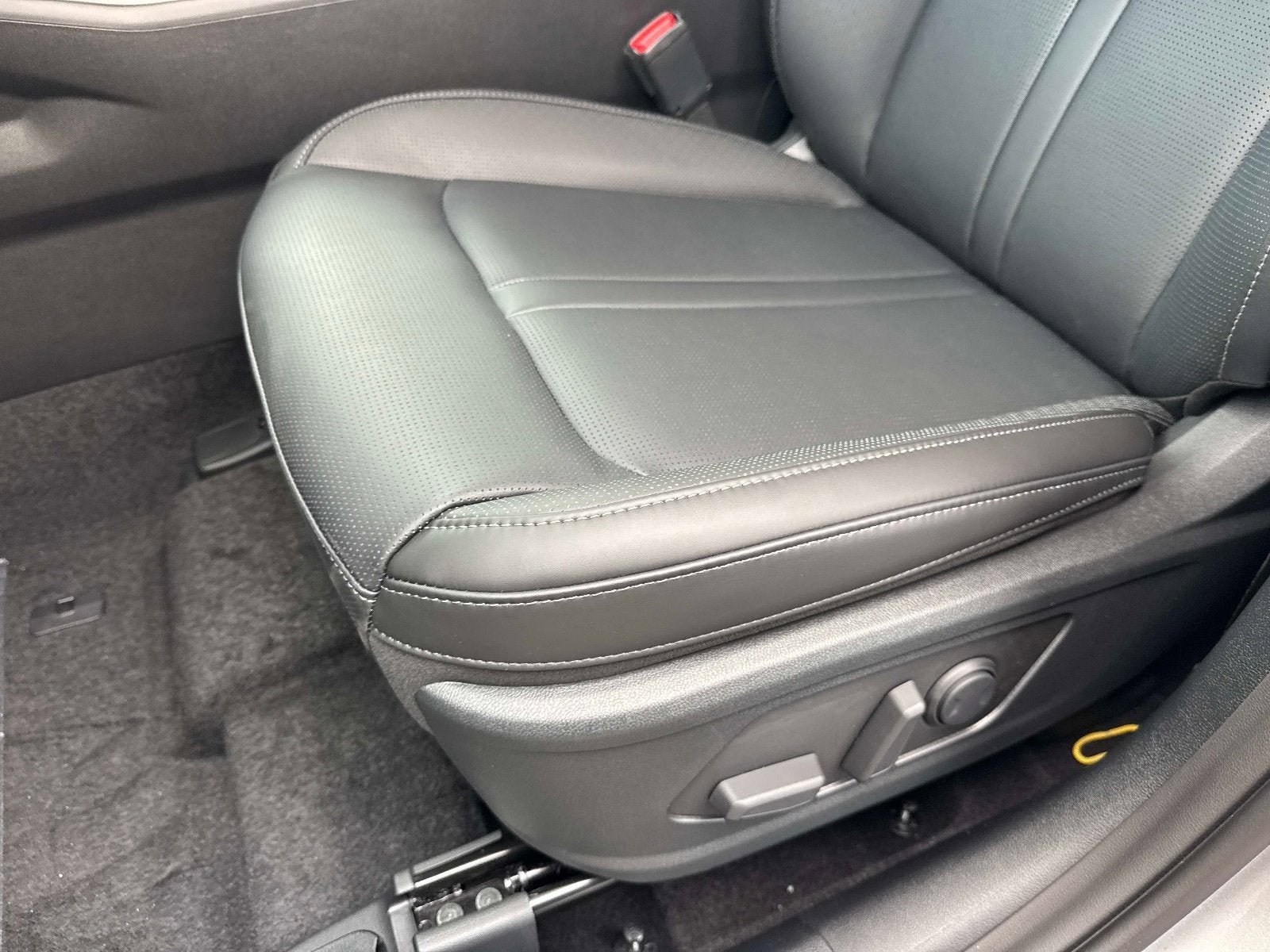 New 2026 Kia Sorento EX FWD image 15