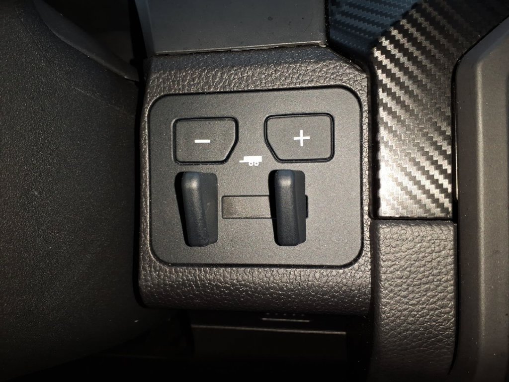 Certified 2025 Toyota Tacoma TRD Pro AWD/4WD image 26