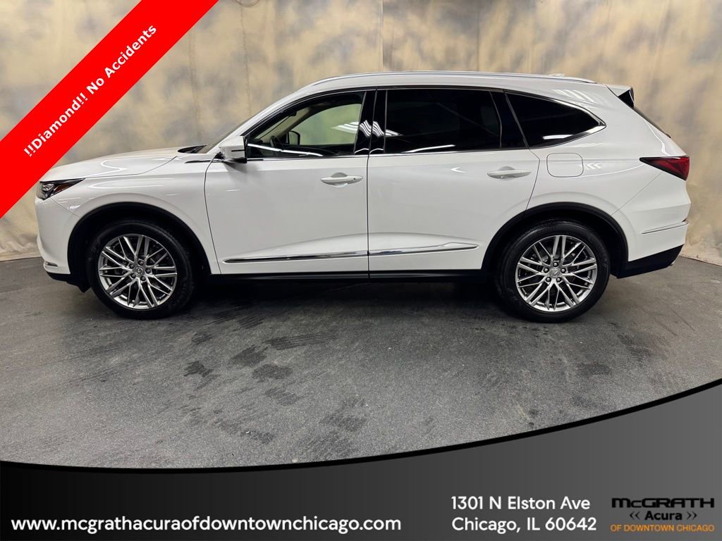 Used 2023 Acura MDX SH-AWD w/ Advance Package image 3