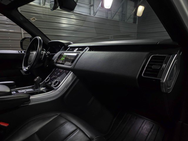 Used 2021 Land Rover Range Rover Sport HSE Silver Edition image 12