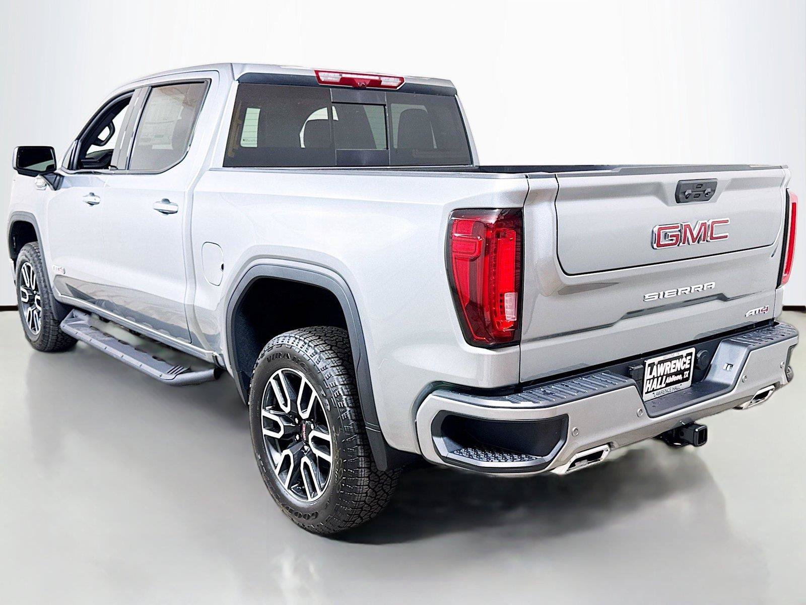New 2026 GMC Sierra 1500 AT4 w/ AT4 Premium Package AWD/4WD image 3