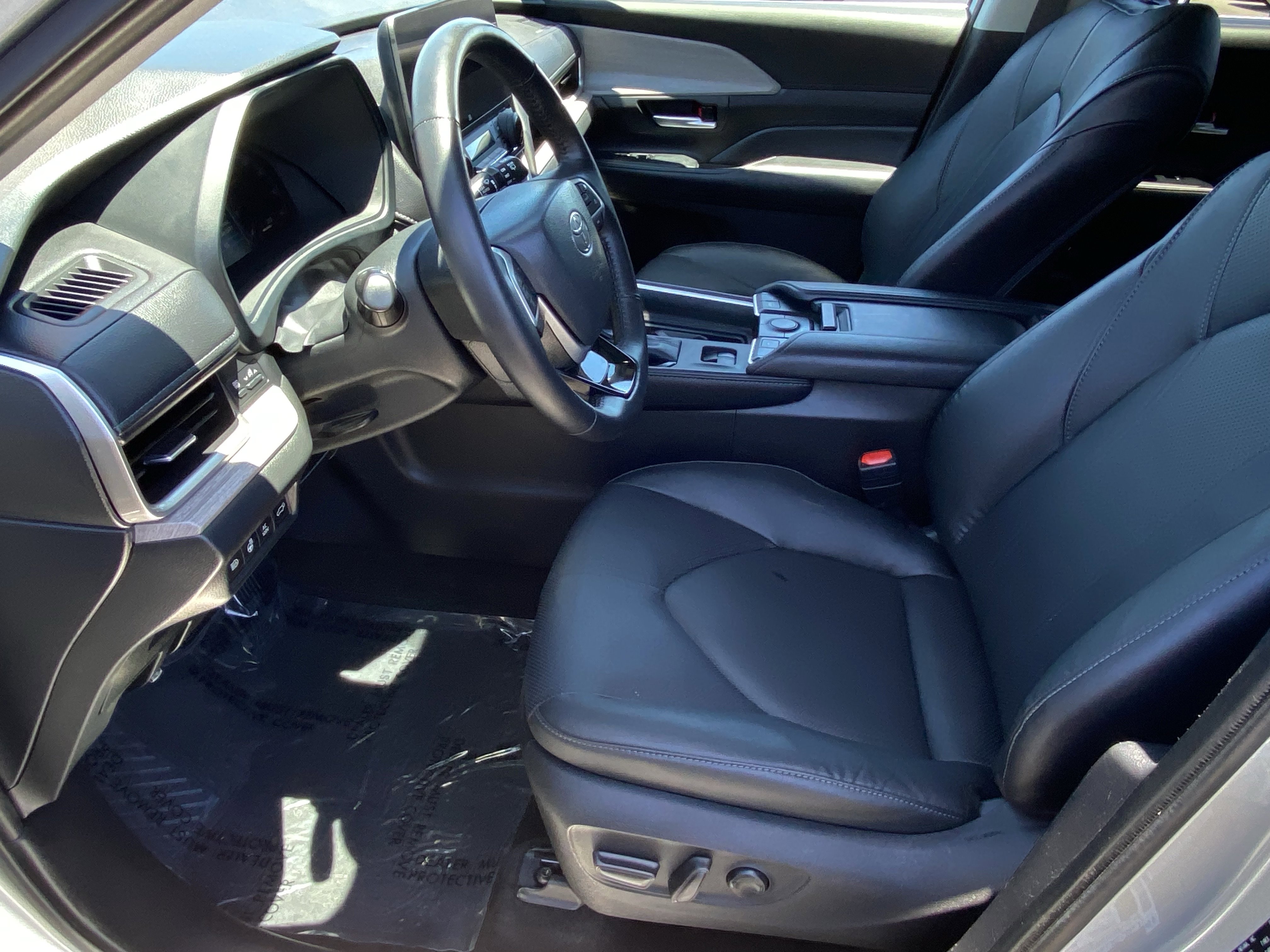 Used 2024 Toyota Grand Highlander AWD Hybrid image 28