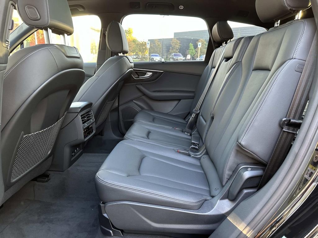 New 2026 Audi Q7 3.0T Premium Plus image 28
