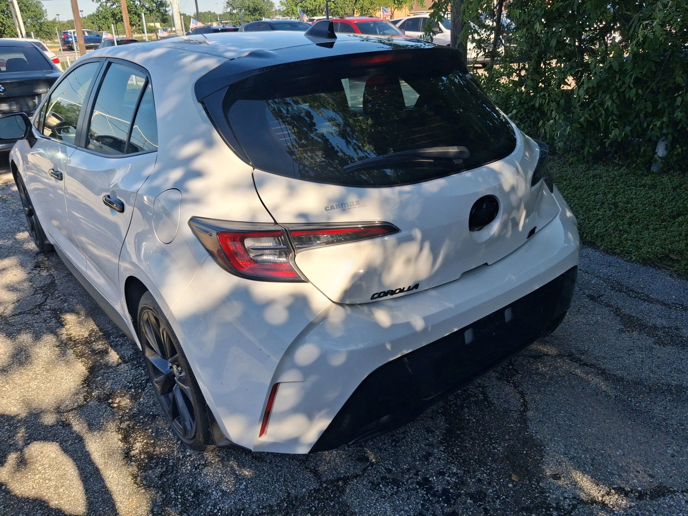 Used 2021 Toyota Corolla SE w/ Carpet Mat Package (TMS) FWD image 4