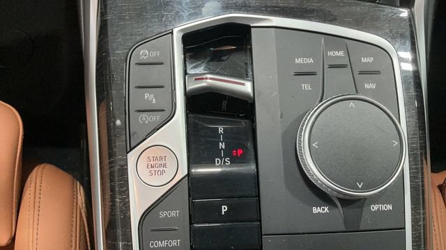Used 2023 BMW 330i xDrive Sedan w/ Convenience Package AWD/4WD image 16