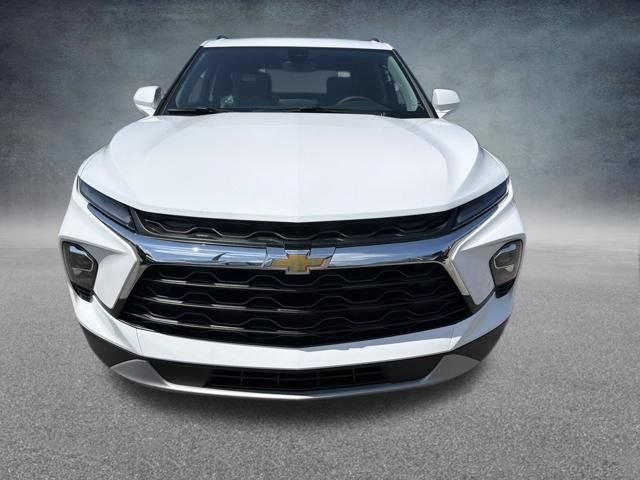 New 2026 Chevrolet Blazer LT w/ Convenience Package FWD image 3