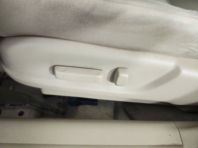 Used 2011 Honda Accord LX-P image 19