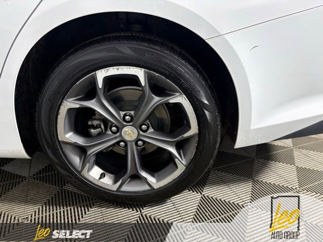 Used 2023 Chevrolet Malibu LT FWD image 22