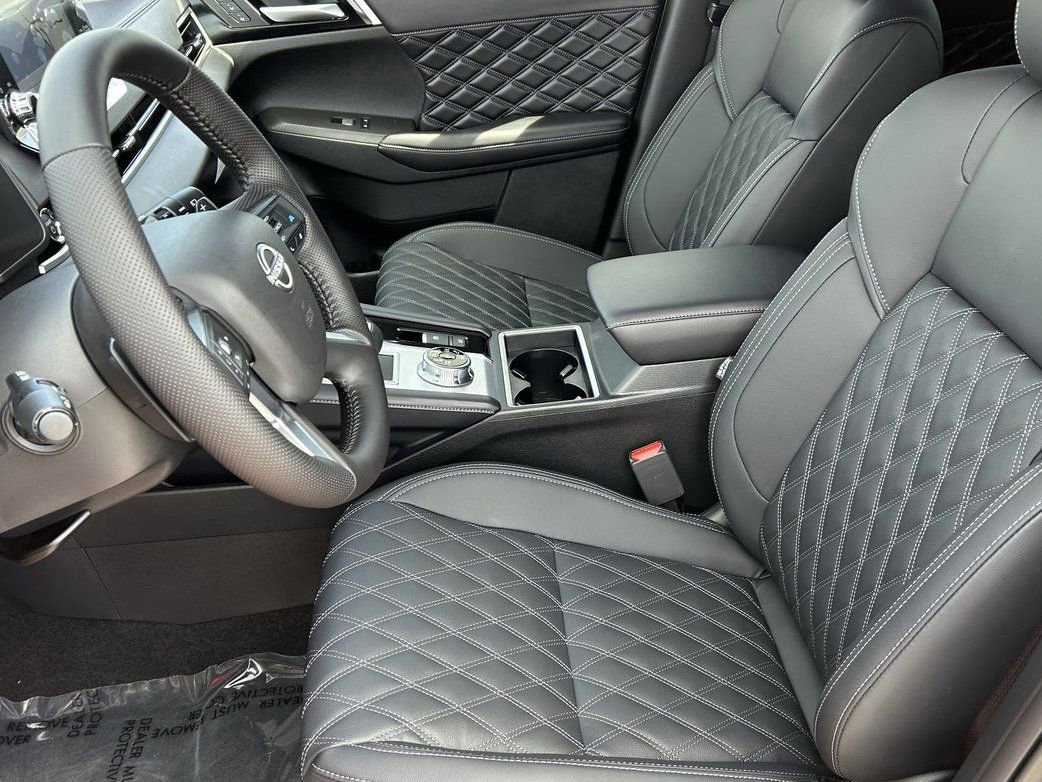 New 2026 Nissan Rogue Platinum image 29