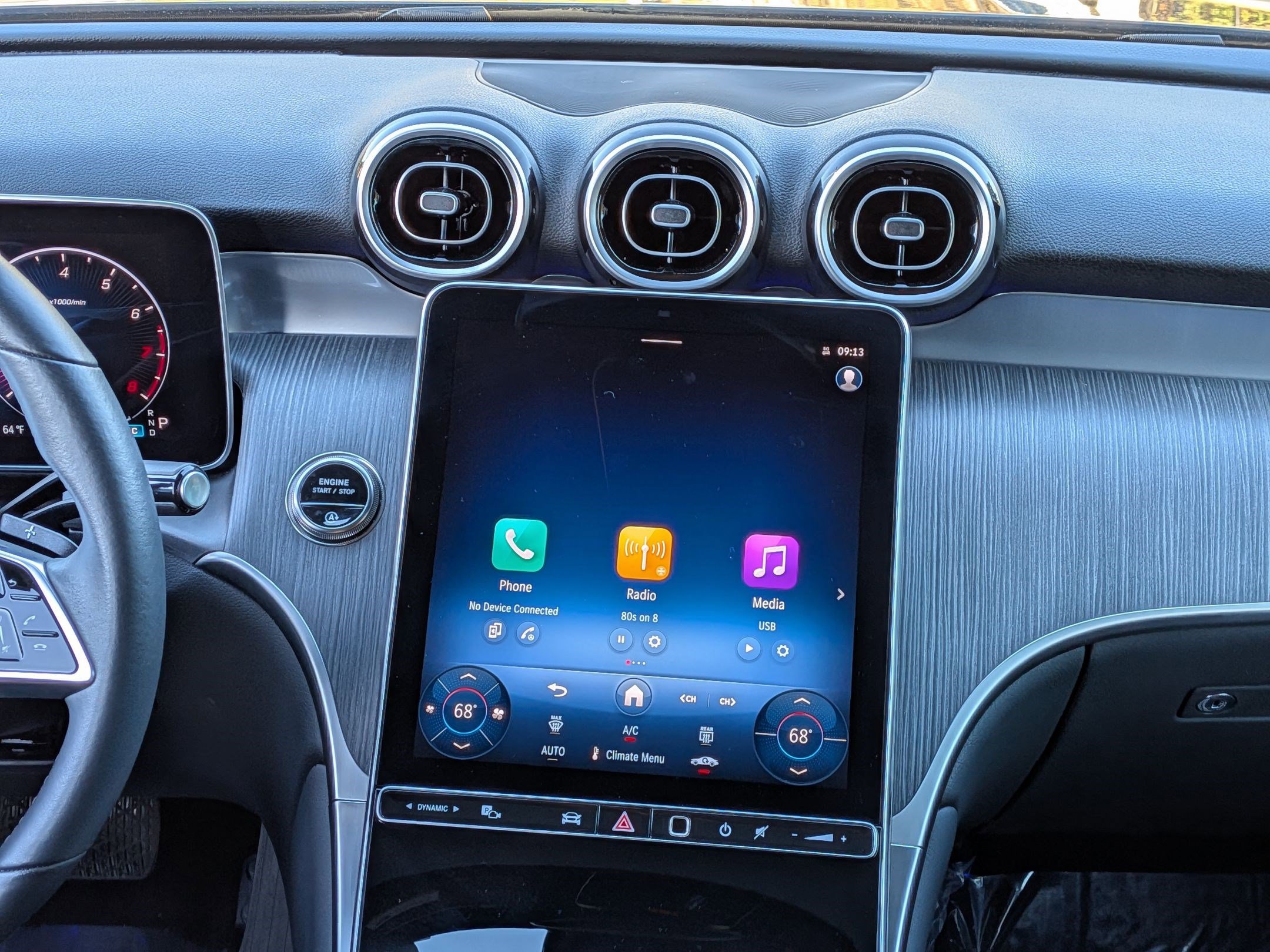 Certified 2025 Mercedes-Benz GLC 300 4MATIC image 29