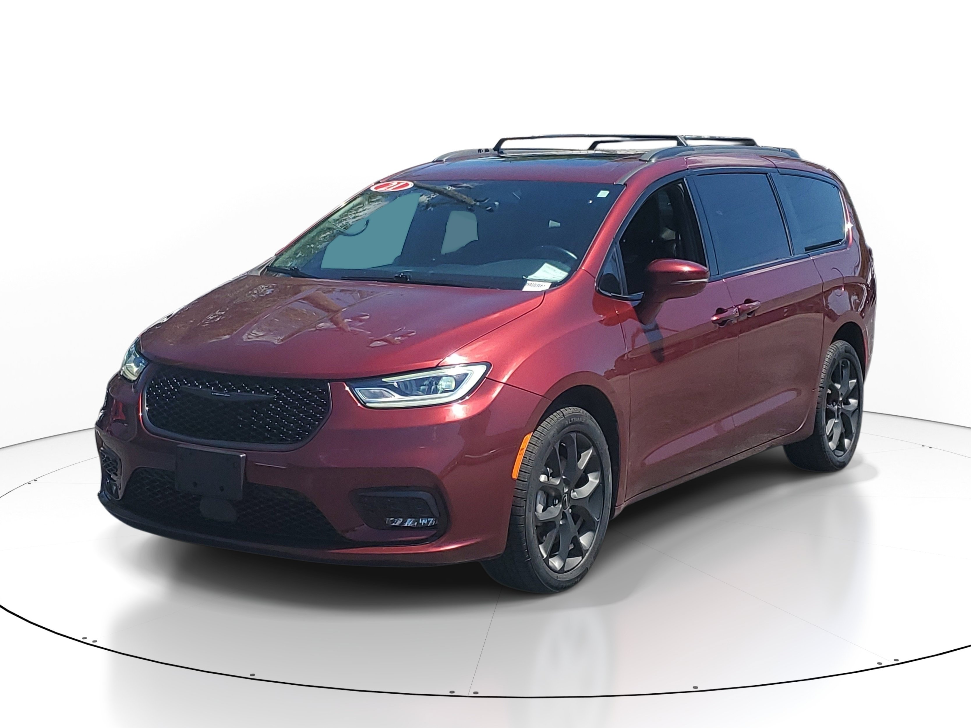 Used 2021 Chrysler Pacifica Touring-L w/ Uconnect Theater Family Group AWD/4WD image 3