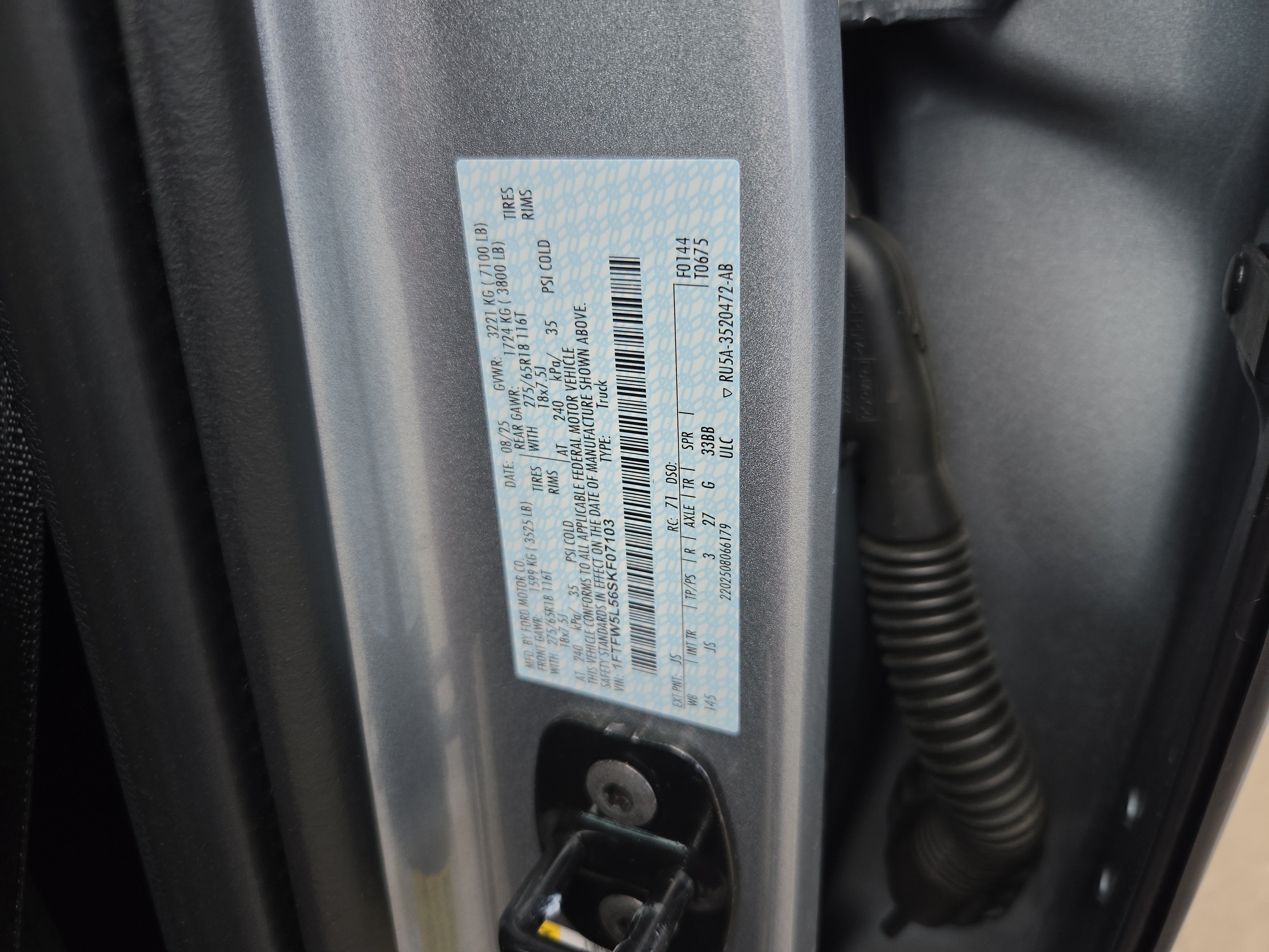 Used 2025 Ford F150 Lariat AWD/4WD image 28