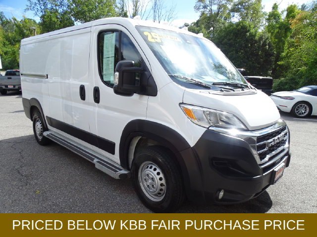 Used 2025 RAM ProMaster 2500 w/ U-Haul Equipment Group FWD image 1