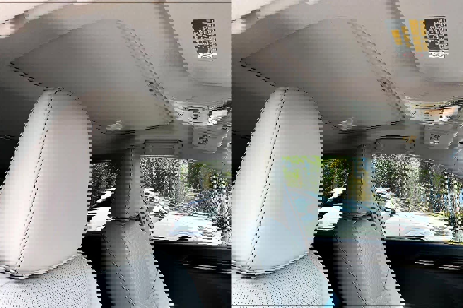 Used 2017 Lexus ES 300h image 14