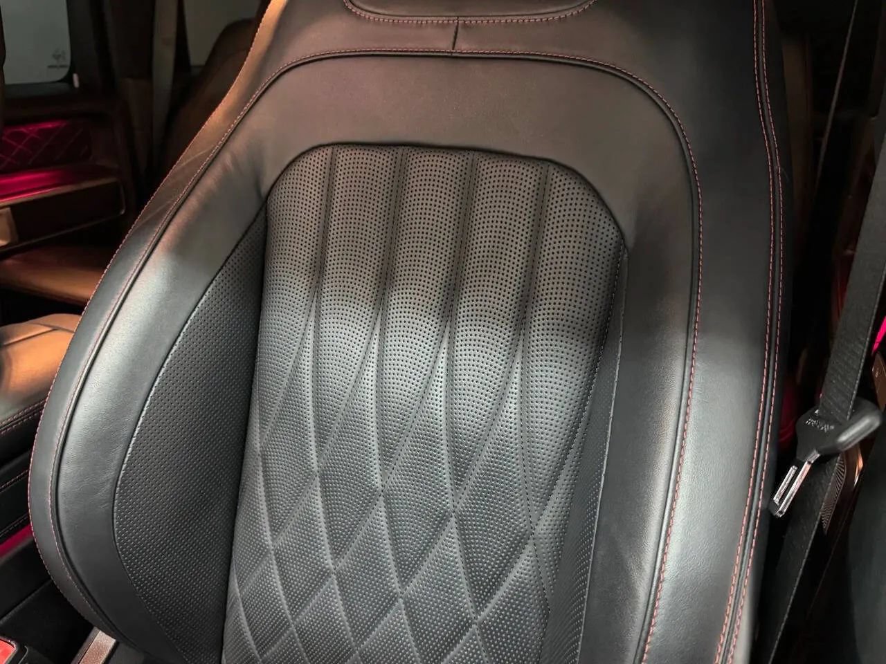 Used 2021 Mercedes-Benz G 550 image 31