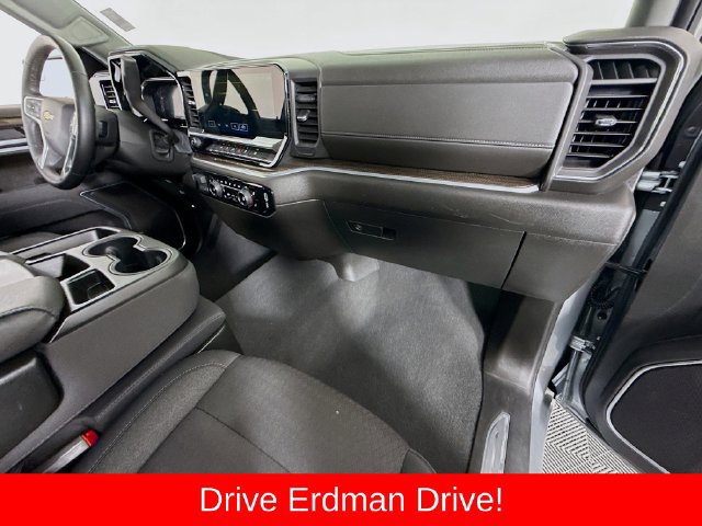 Used 2026 Chevrolet Silverado 1500 LT AWD/4WD image 25