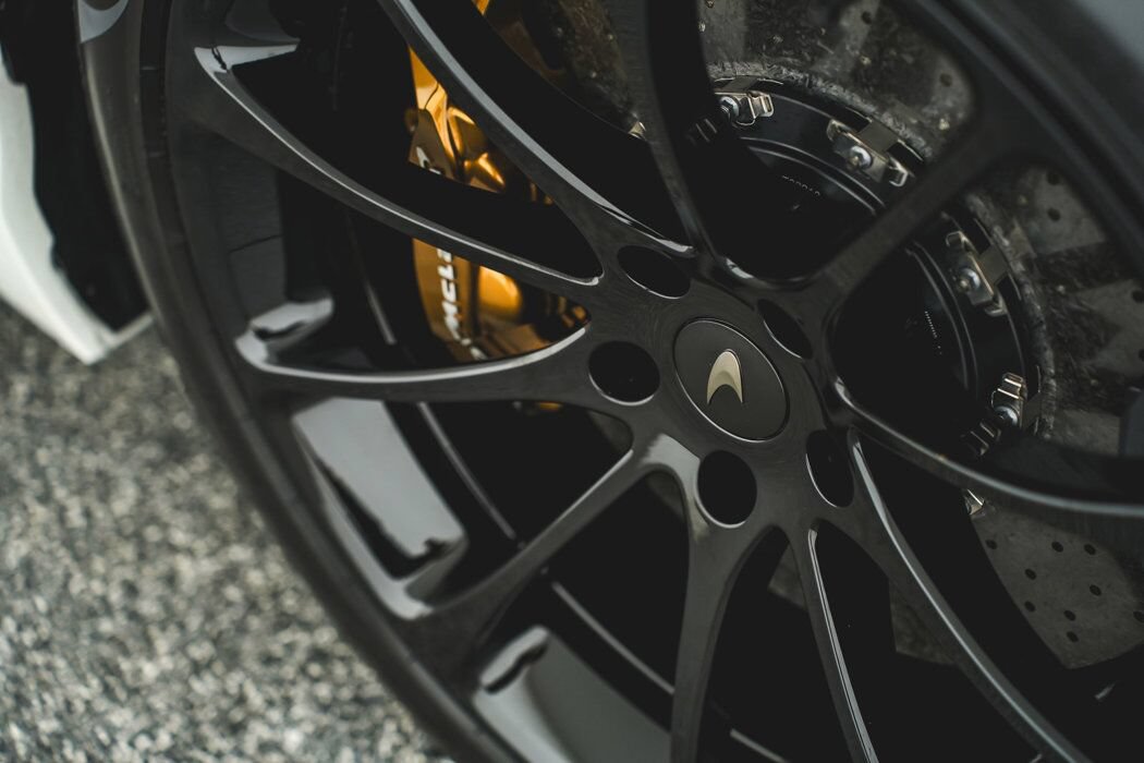 Used 2025 McLaren Artura Spider RWD image 47