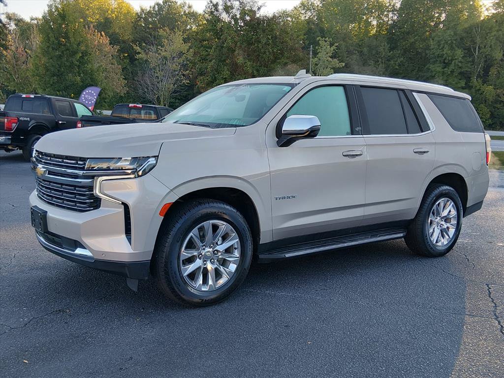 Used 2021 Chevrolet Tahoe Premier w/ Premium Package AWD/4WD image 8