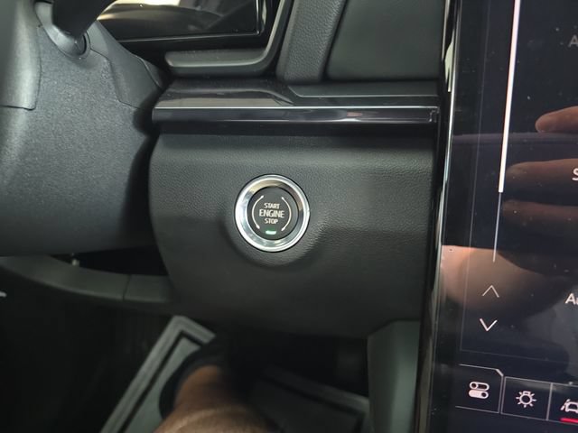 New 2027 GMC Terrain AT4 w/ Convenience Package III AWD/4WD image 21