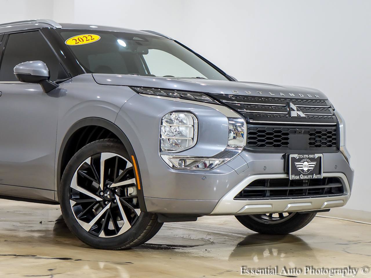 Used 2022 Mitsubishi Outlander SEL FWD image 2