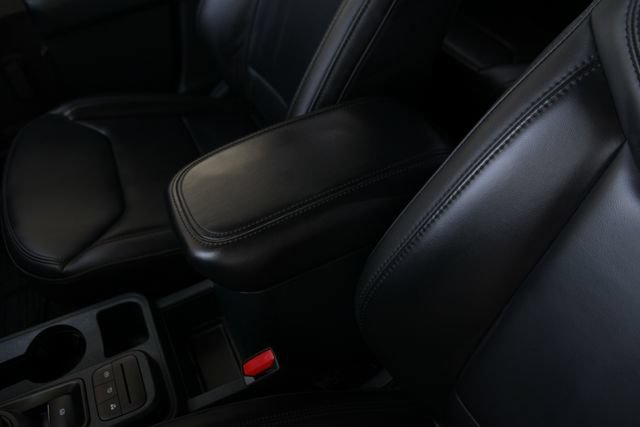 Used 2024 Ford Maverick Lariat w/ Black Appearance Package FWD image 23