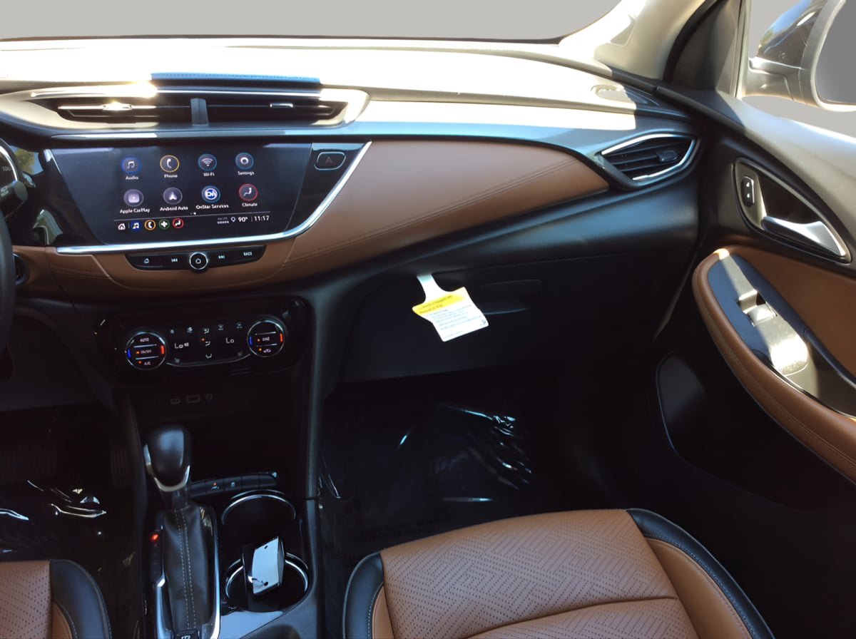 Used 2022 Buick Encore GX Essence w/ Experience Buick Package FWD image 20