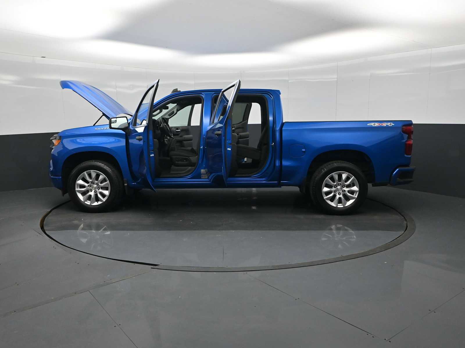 Used 2022 Chevrolet Silverado 1500 Custom AWD/4WD image 29